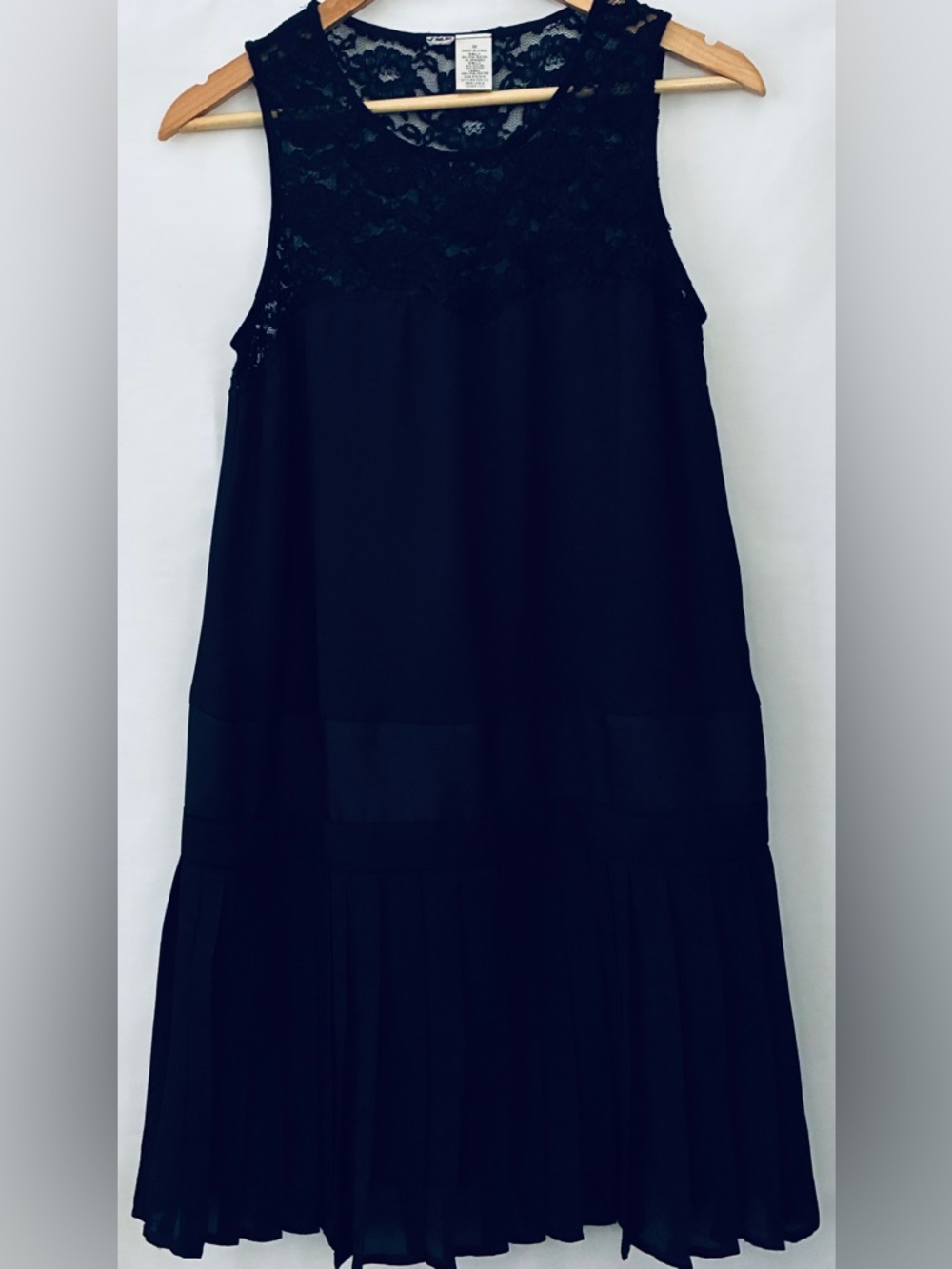 Chico's Black Sleeveless Lace Yoke Mini Dress